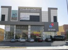 مكاتب إدارية للإيجار  بعمارة فخمه وحديثة علي طريق الامام سعود الرئيسي مخرج 9  حي اشبيليا  بسعر مغري